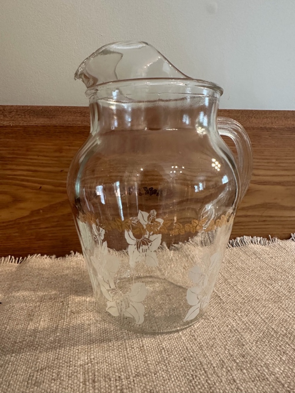 Bartlett Collins Pitcher - Picture 2 of 2